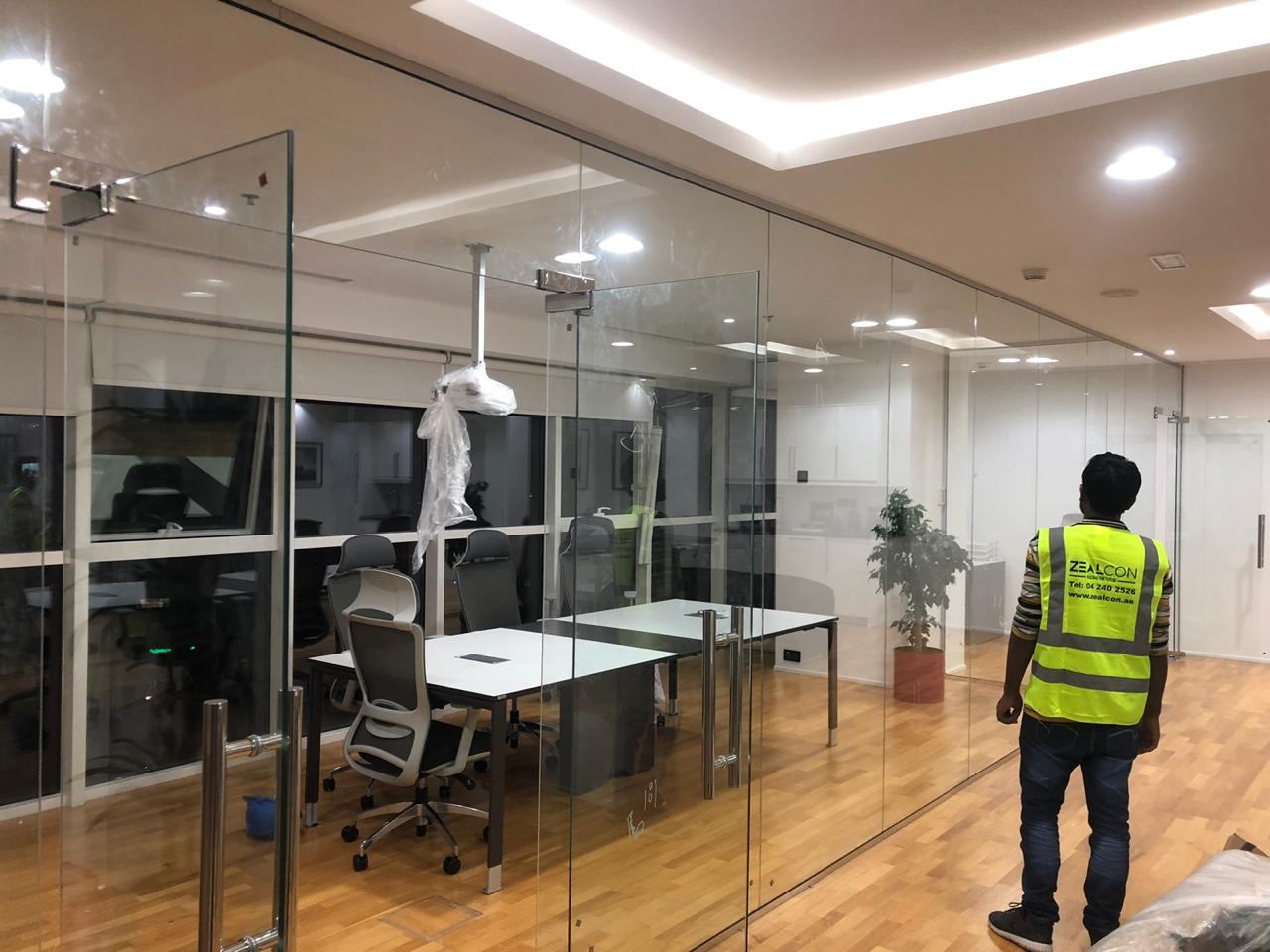 Zealcon glass installation team
